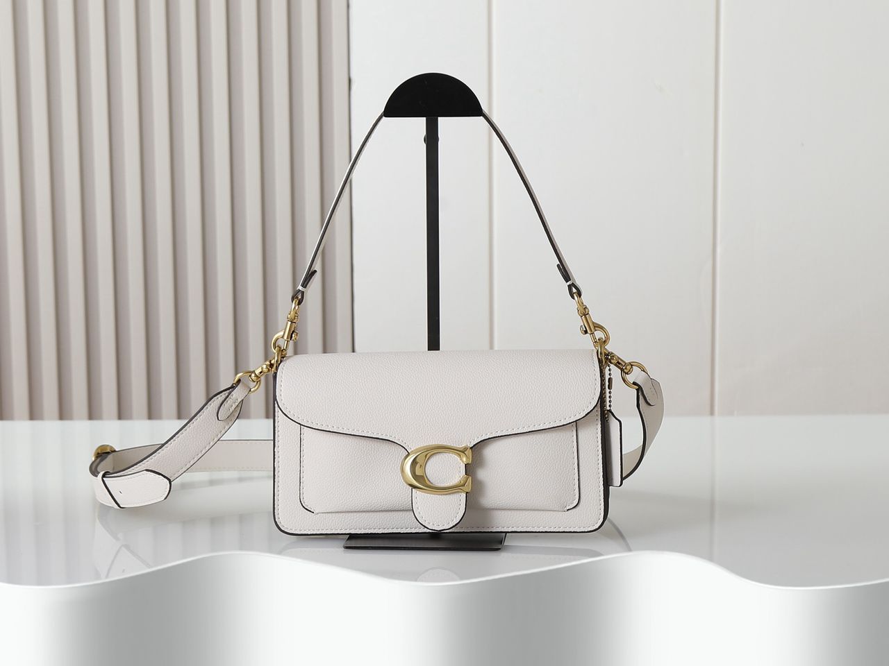 Luxuriöse Schultertasche aus echtem Leder