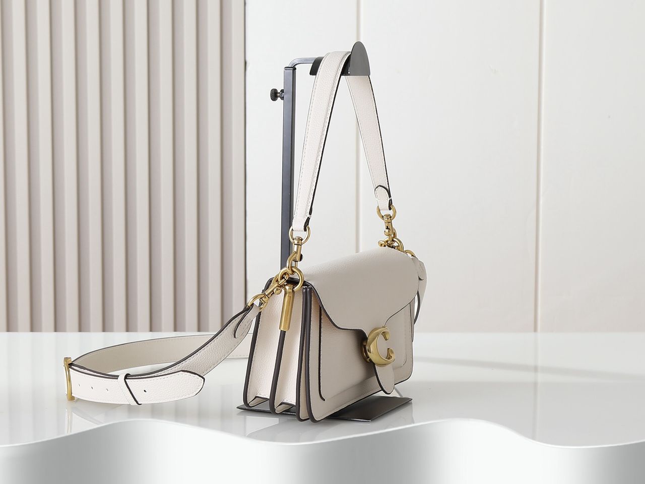 Luxuriöse Schultertasche aus echtem Leder