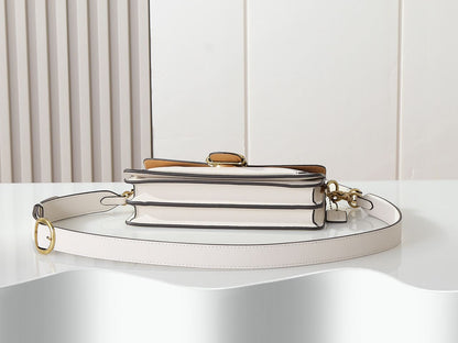 Luxuriöse Schultertasche aus echtem Leder